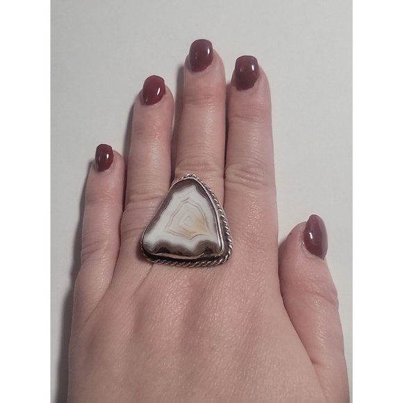 Native AMERICAN AGATE HIPPIE TRIANGLE BIKER RING! - Picture 8 of 16